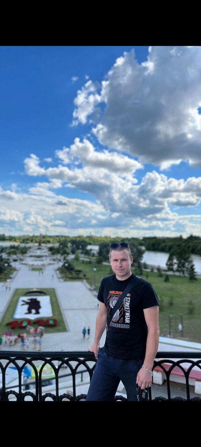  51710310  Mixail, 36 ,    