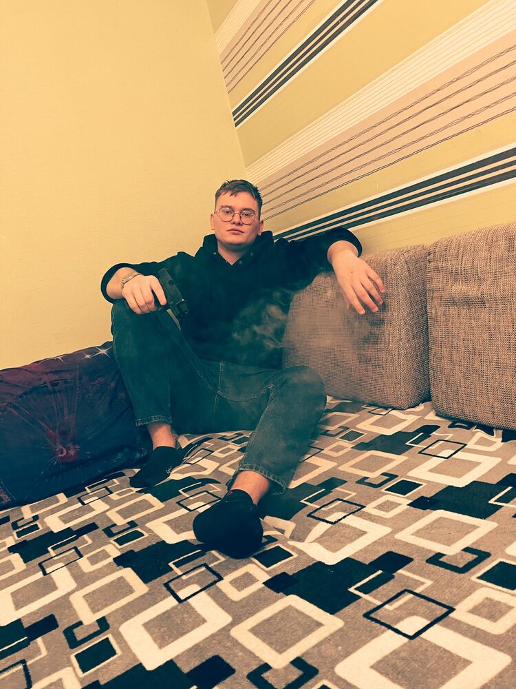  31921190  , 22 ,    