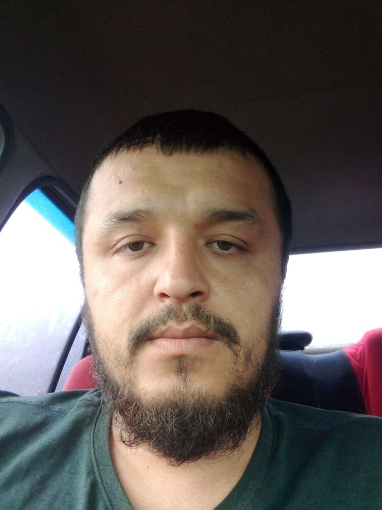  35335870  , 32 ,    