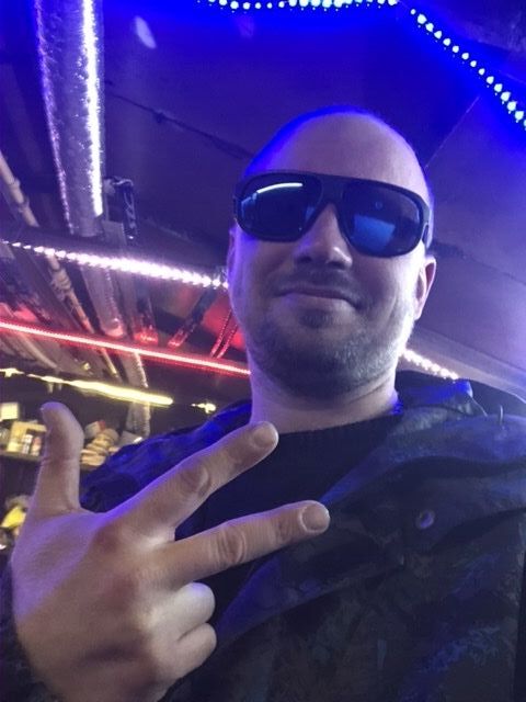 ���� 25172910 ������� ����, 37 ���, ���� ���������� � �������