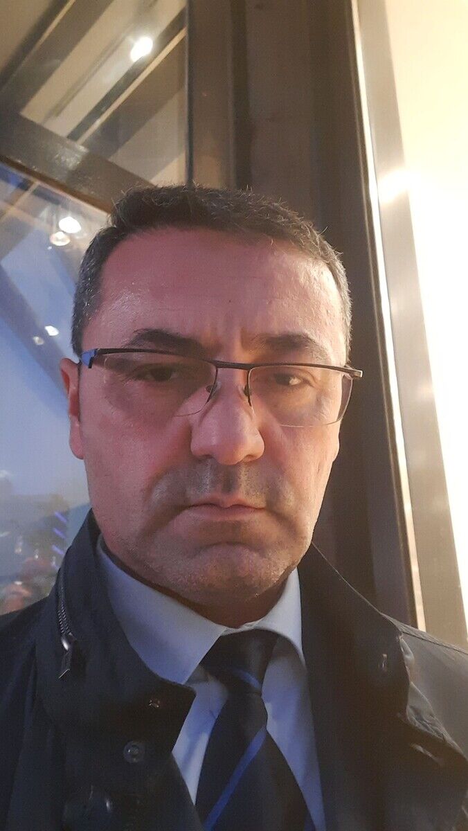  22150580  , 51 ,    