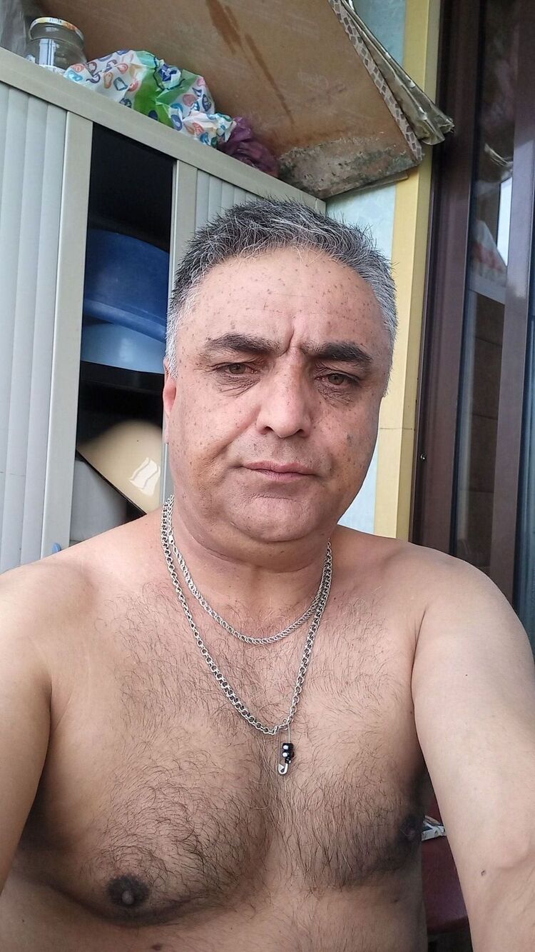  46580610  , 52 ,    