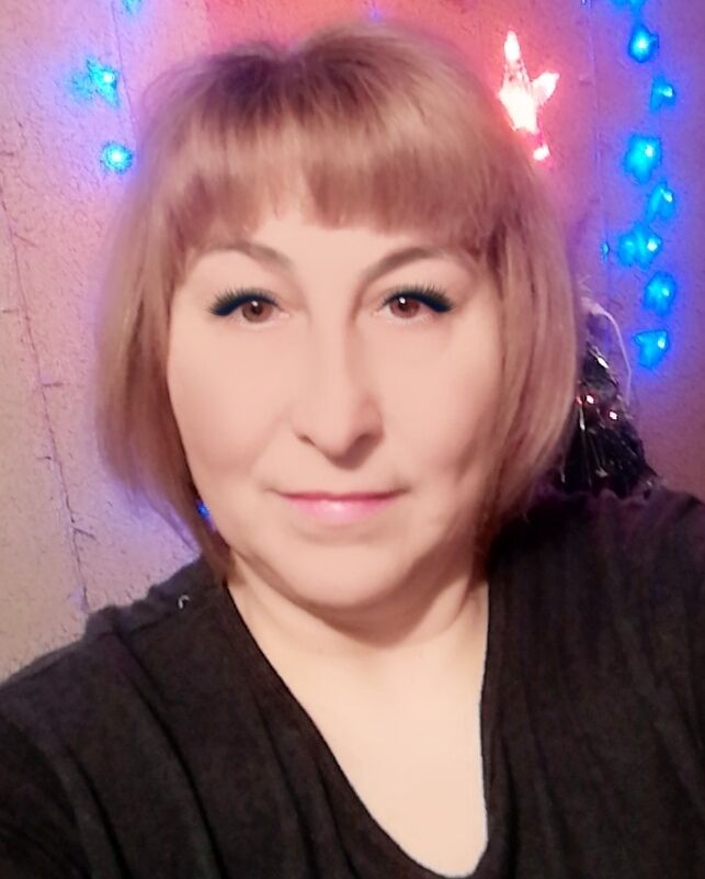  45766770  Elizabeth, 52 ,    