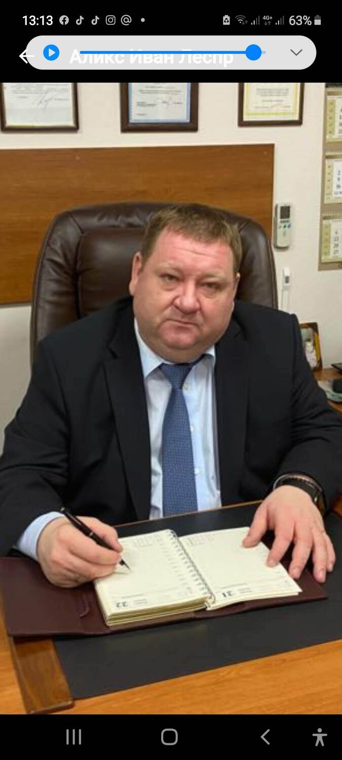  ,   Vladimir, 47 ,   ,   