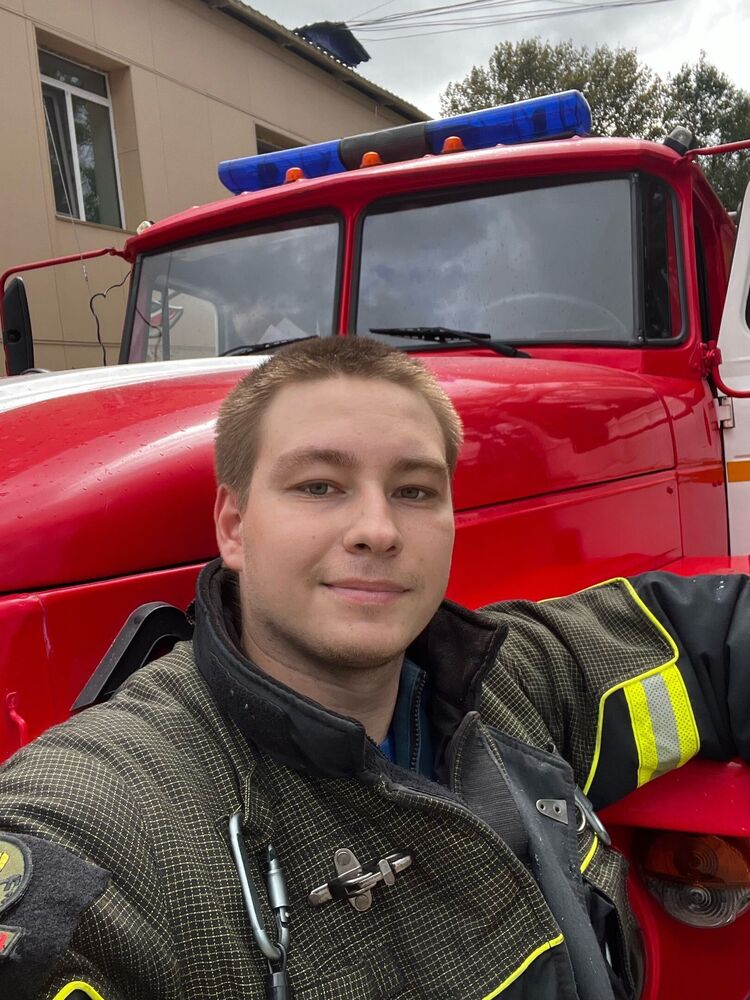  54640210  , 24 ,    -