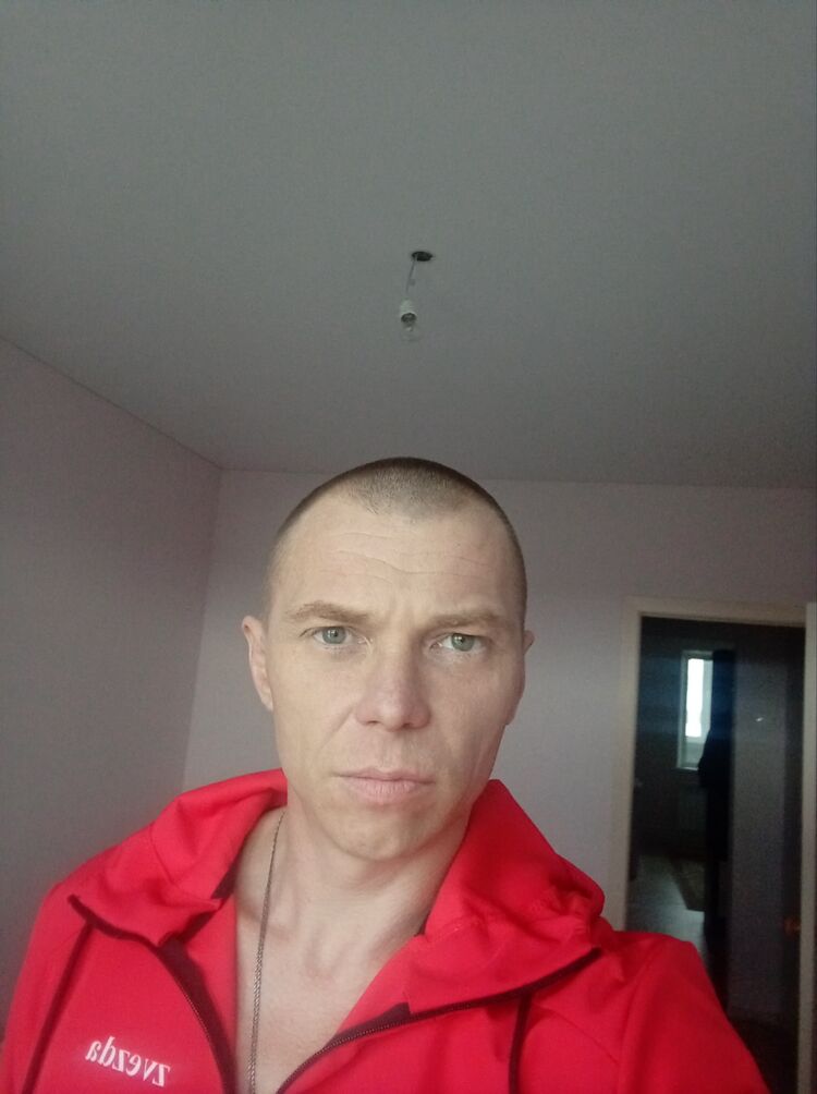  33957570  , 42 ,    