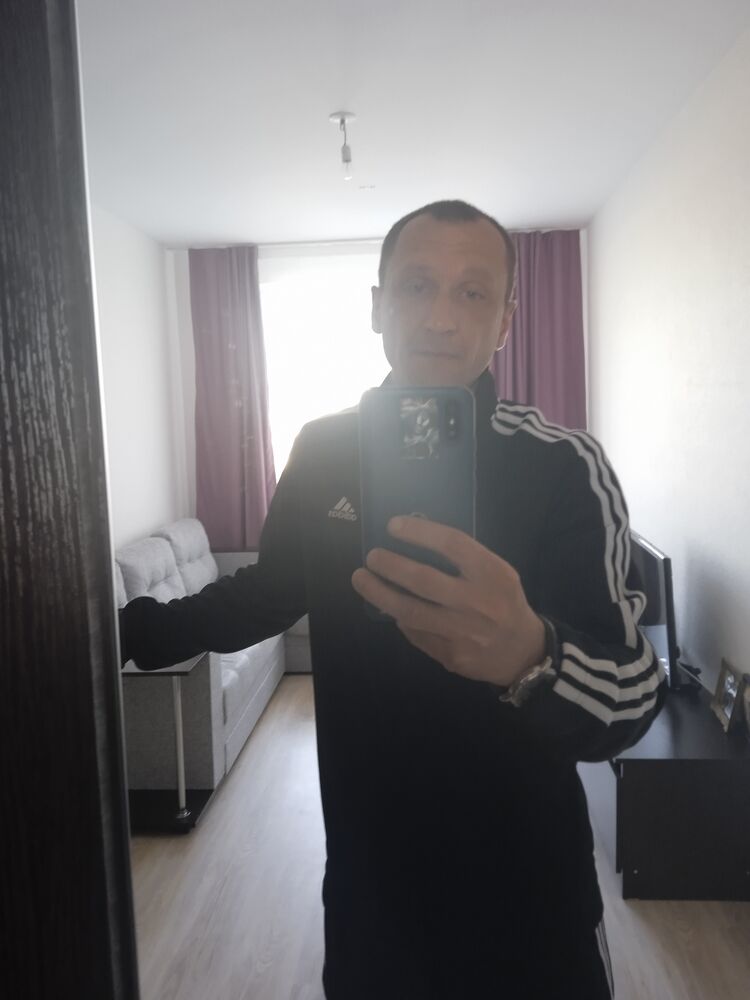  -,   Nikita, 39 ,   ,   