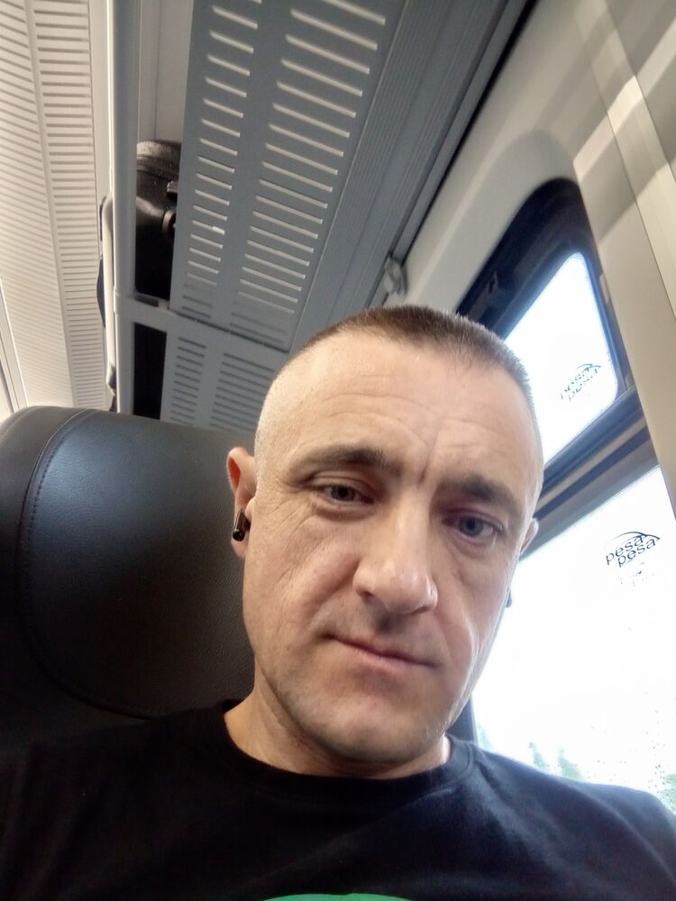  48199480  , 42 ,    Chojnow