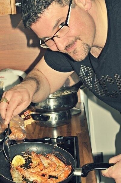  5071240  Christophe, 48 ,    