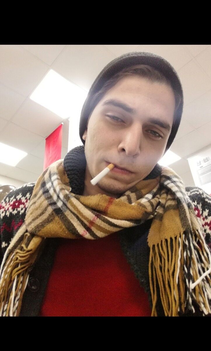  18953030  Alex, 28 ,    