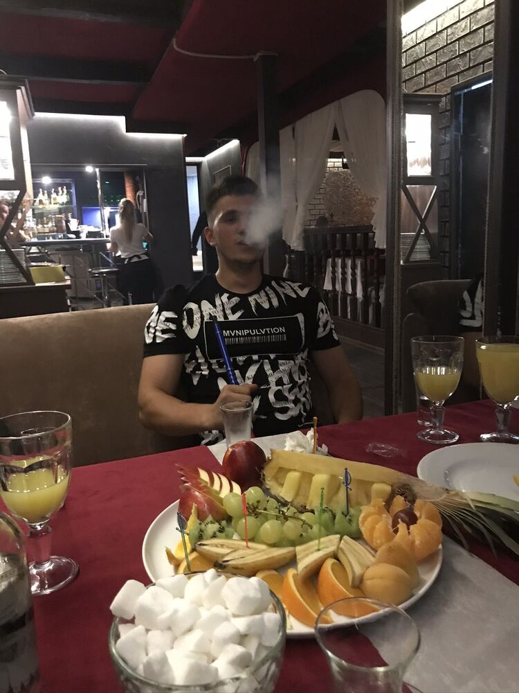  30315000  Vladimir, 26 ,    