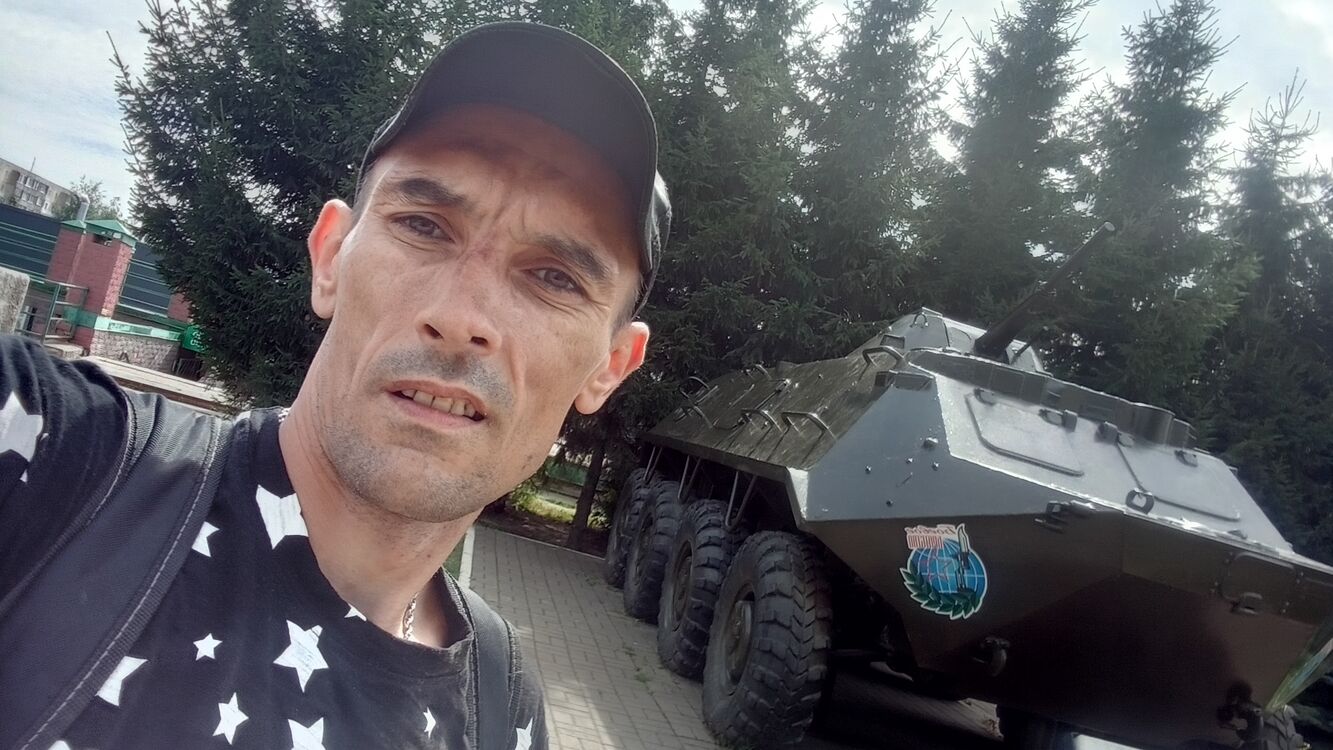  ,   Vaceslav, 42 ,   ,   , c , 