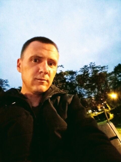  41233710  Nikita, 37 ,     