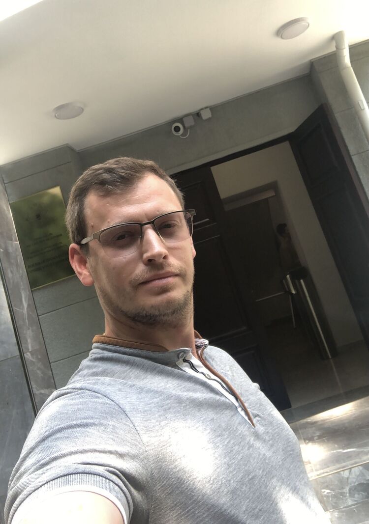  52977270  , 36 ,    