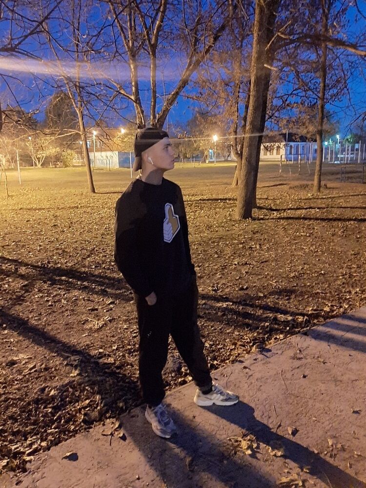  18157020  , 27 ,    