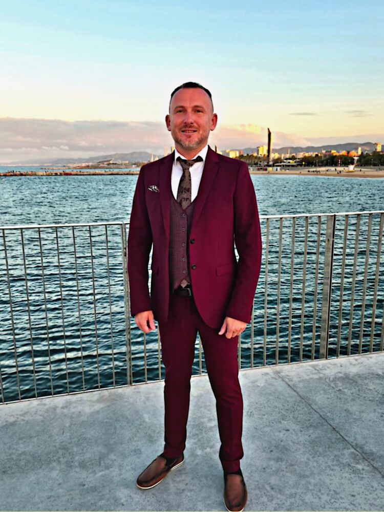 ���� 56108190 ������� ����, 43 ����, ���� ���������� � �������