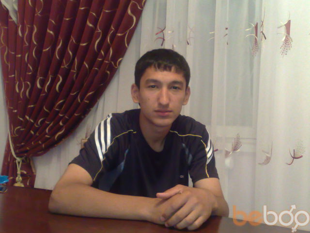  1219650  Bobur, 32 ,    