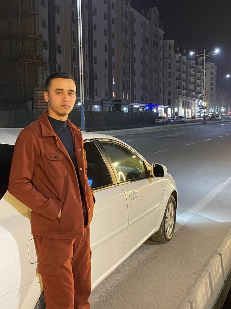  ,   Bekzod, 22 ,   ,   