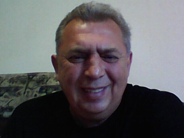  45485390  WIKTOR, 57 ,    