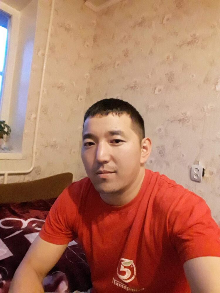  47189180  Hujklh, 34 ,    