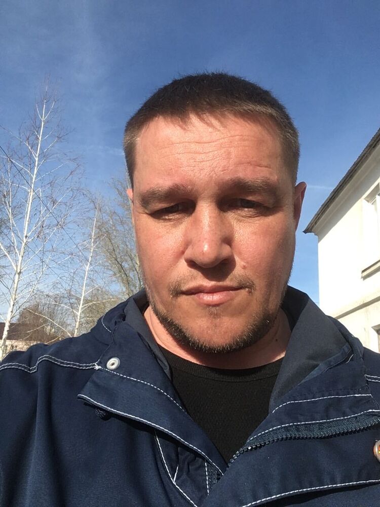  41939810  , 46 ,    