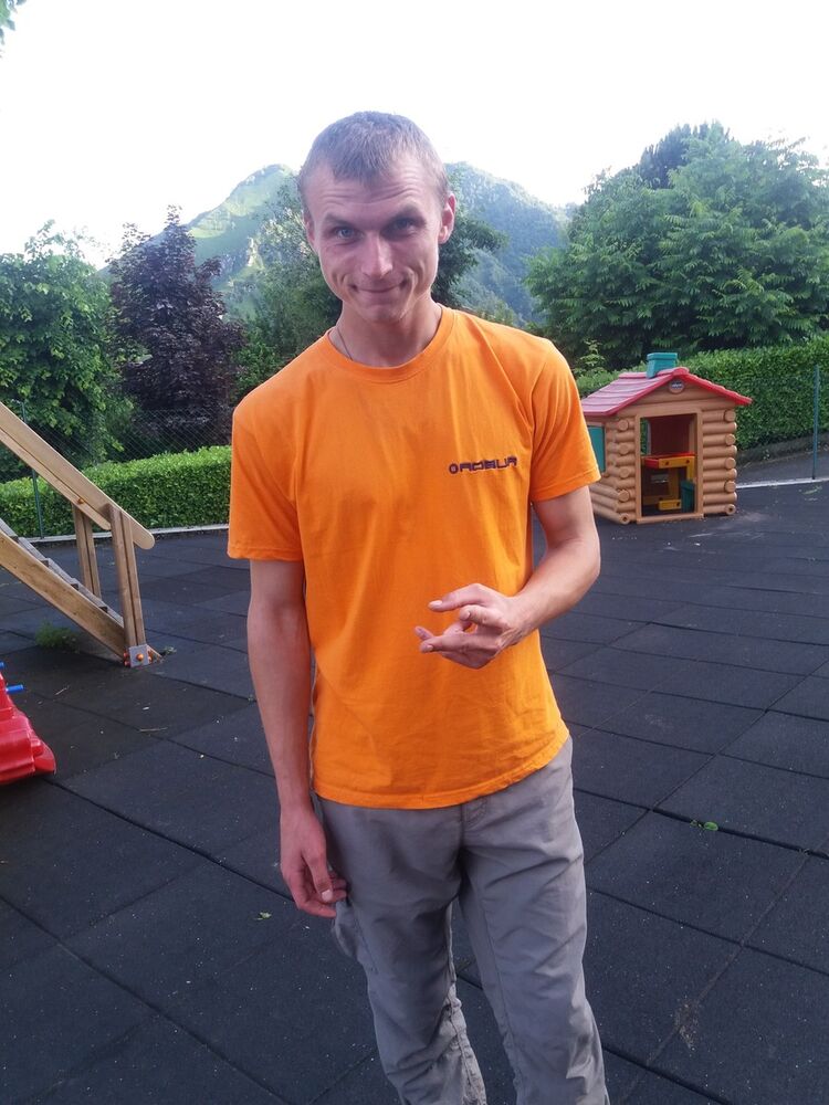  9746840  , 31 ,    