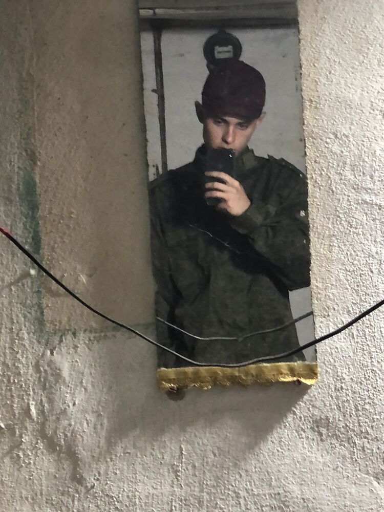  47694310  , 20 ,    