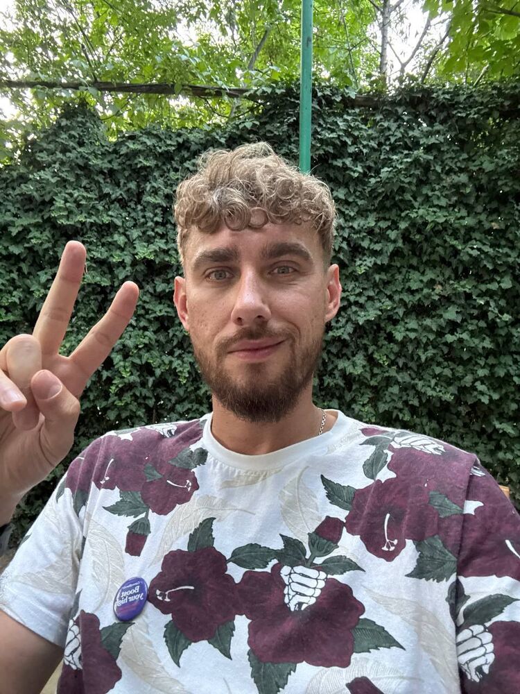 ���������� �������, ���� ������� Artur, 32 ����, ������������ ��� ������, ����� � ���������, c�������� ���������