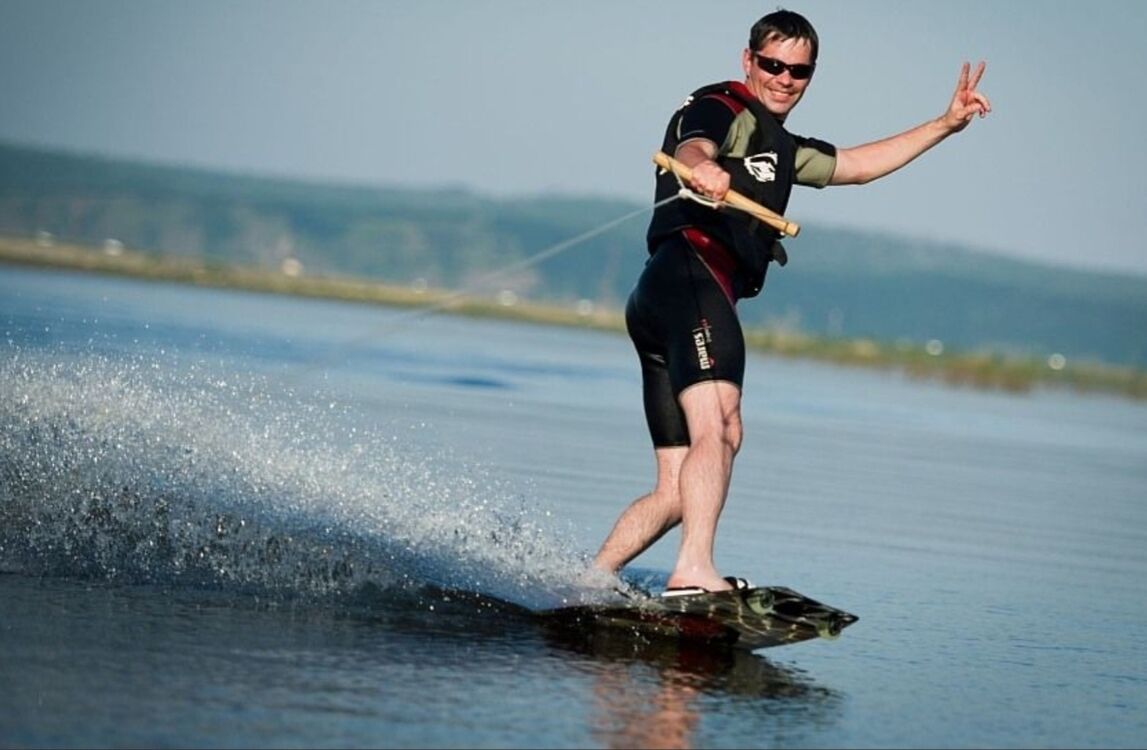 ���� 46631090 ������� HugoBoss, 39 ���, ���� ���������� � ������������