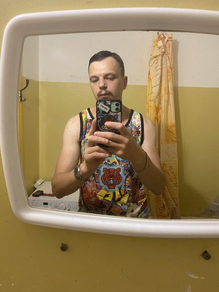  ,   Alexsander, 32 ,   ,   