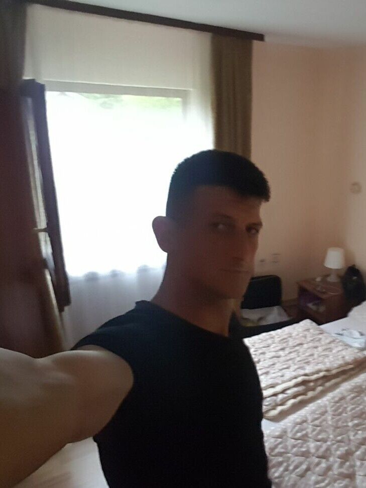  ,   Ilija, 39 ,   ,   