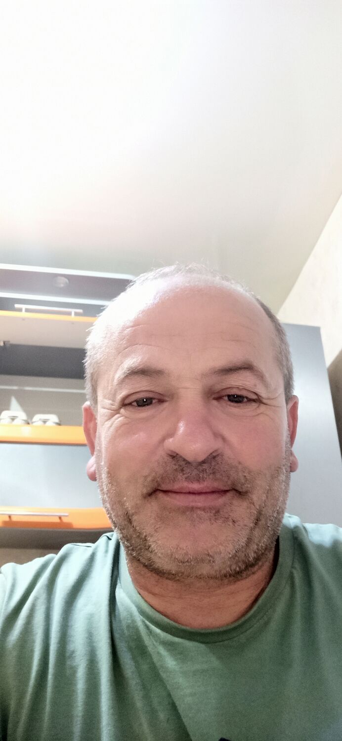  29301030  Mehmet, 52 ,    