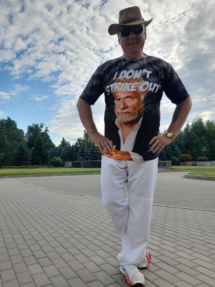  52460230  Vyacheslav, 49 ,    