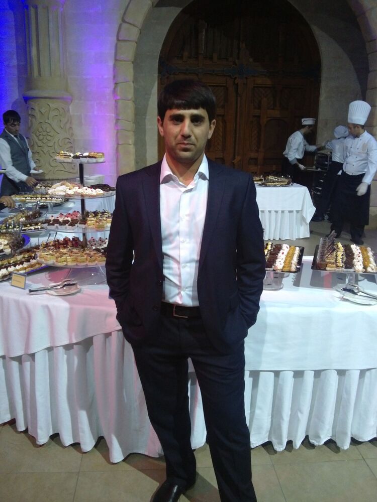  5108150  Sahin, 38 ,    