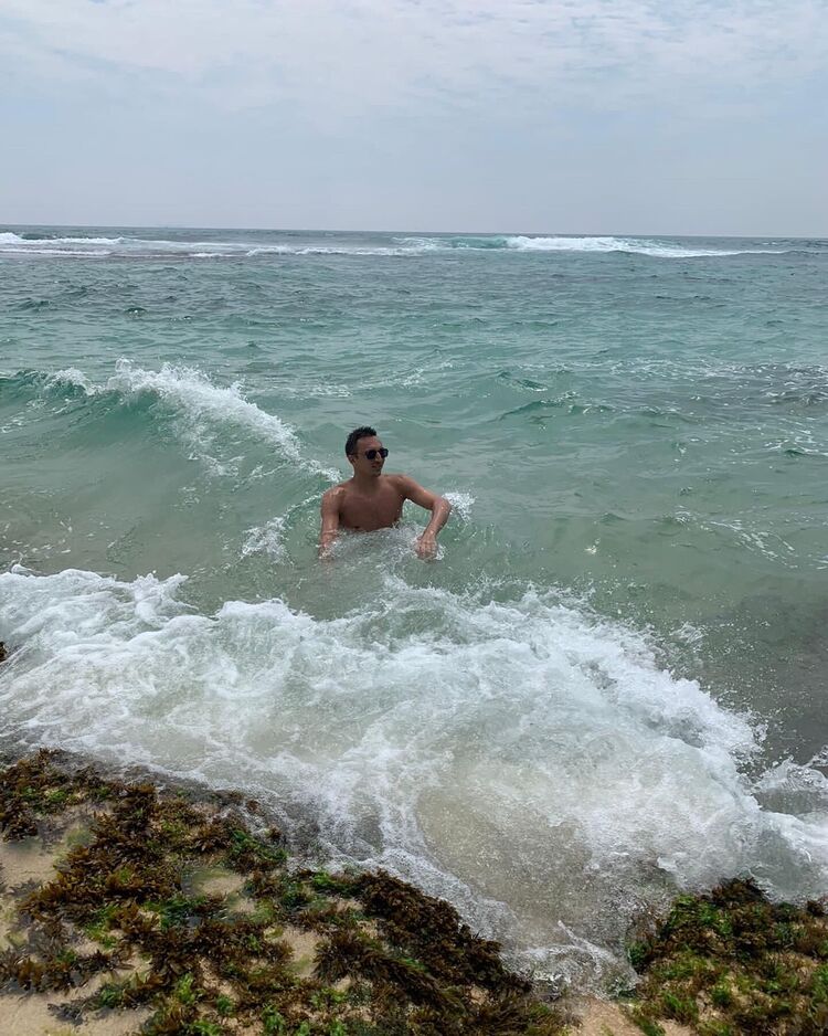  30152340  , 33 ,    -