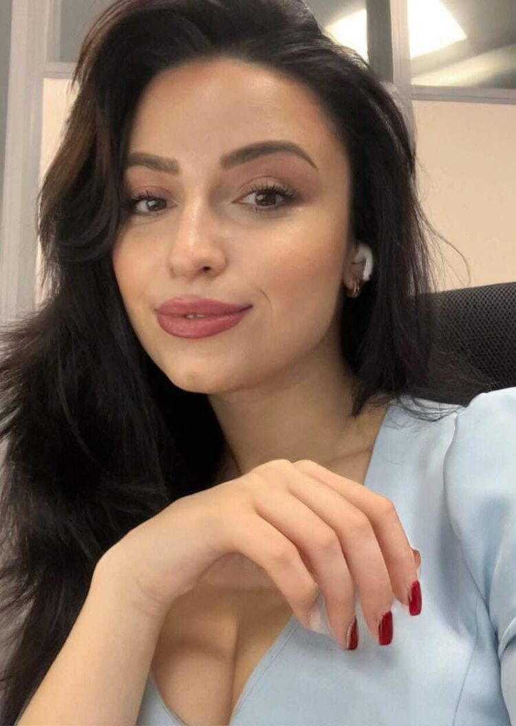  ,   , 100 ,   ,   