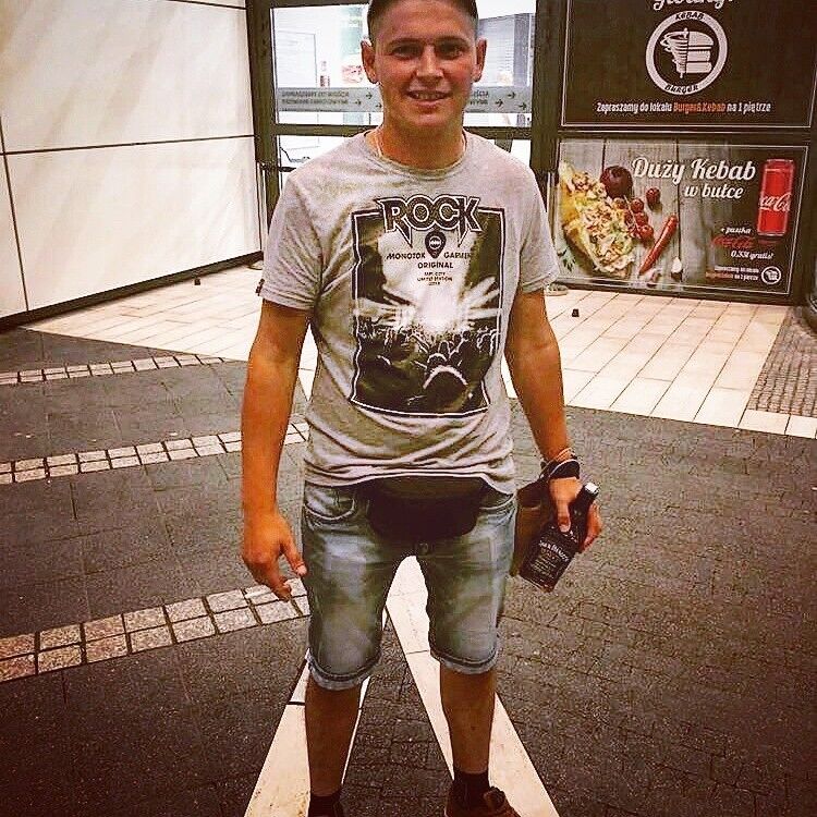  ,   Vasyl, 31 ,   ,   , c 