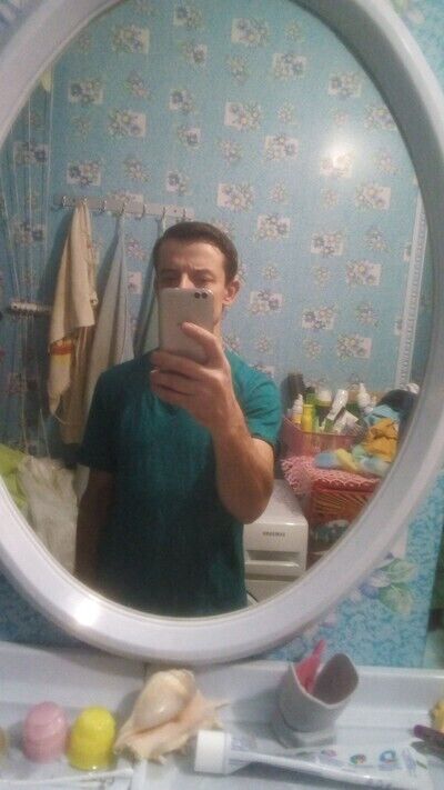  21748370  Ojeg, 47 ,    