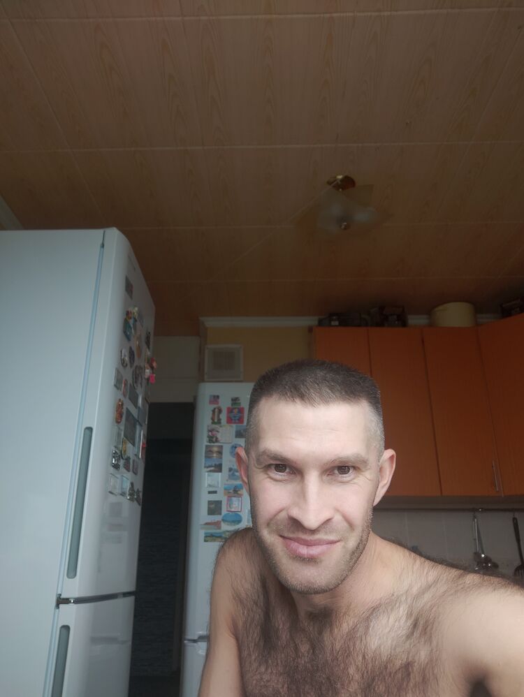  -,   Nikolas, 25 ,   ,   , c , 
