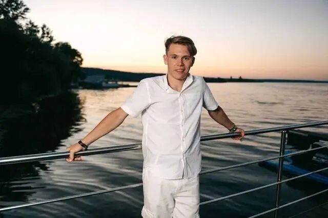  ,   , 20 ,   ,   