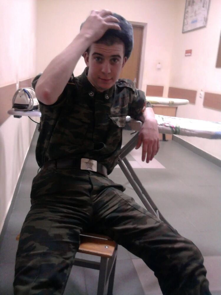  35241650  Sergei, 31 ,    --