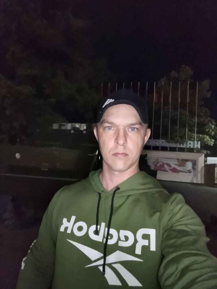  42915360  , 39 ,    