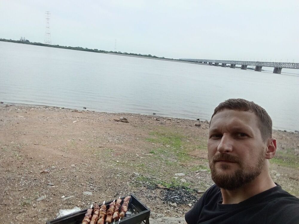  53687800  Evgen, 35 ,    