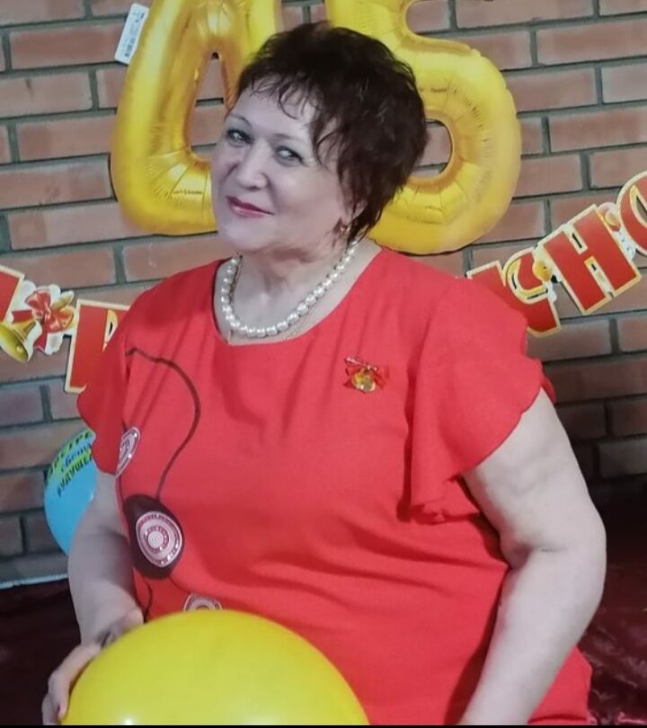  53779240  , 65 ,    