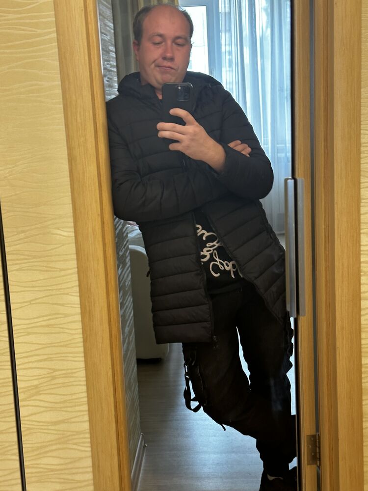  42838580  , 32 ,    