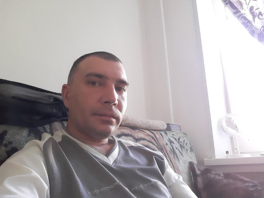 -,   , 42 ,   ,   
