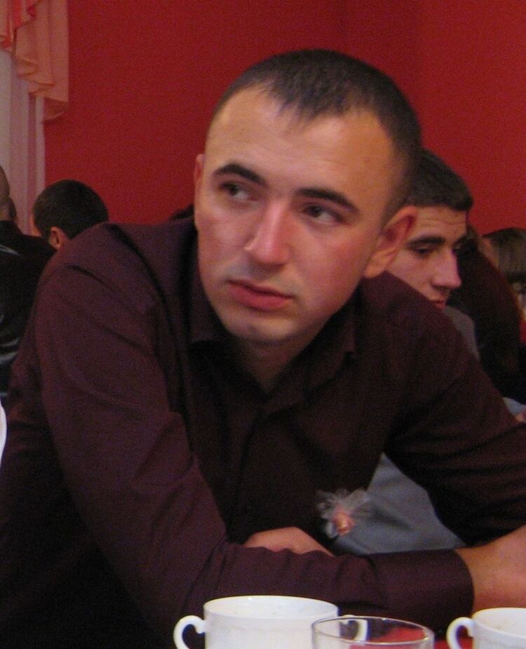  ,   Vasuil, 35 ,   