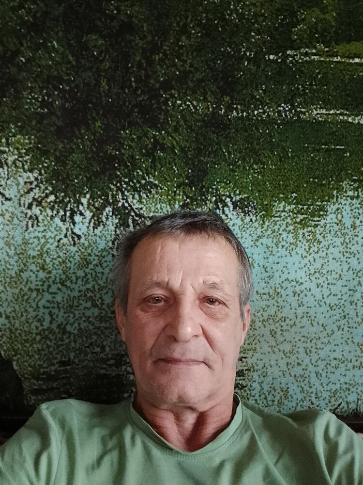  48313560  , 57 ,    