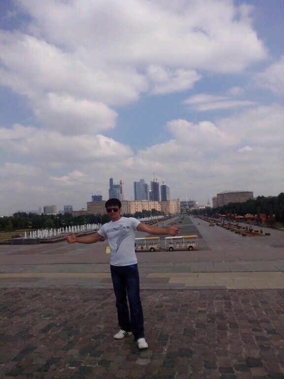  ,   Nuriddin, 33 ,     , c , 