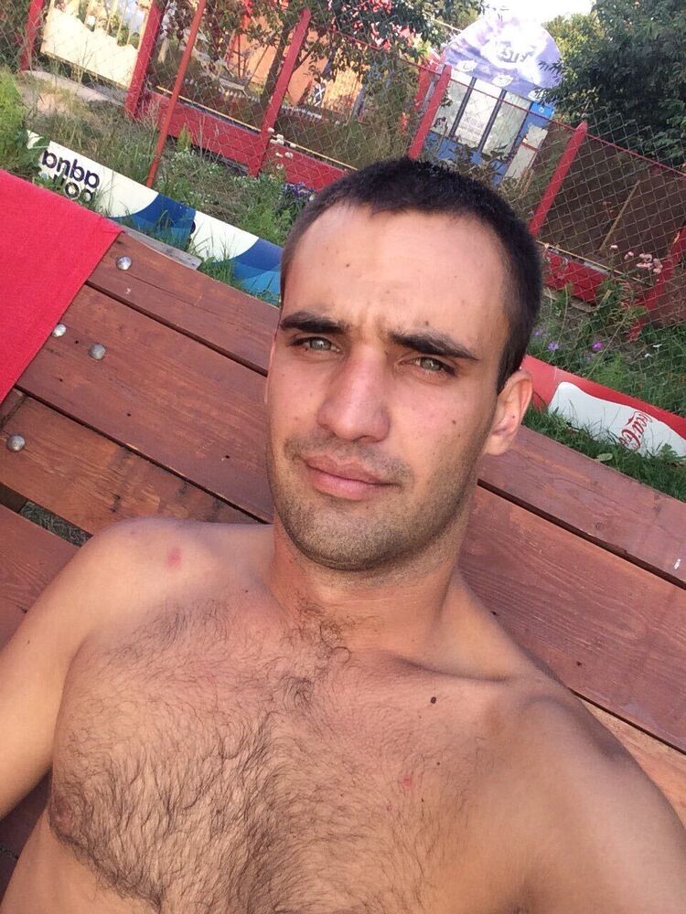  41183080  Andrey, 34 ,    